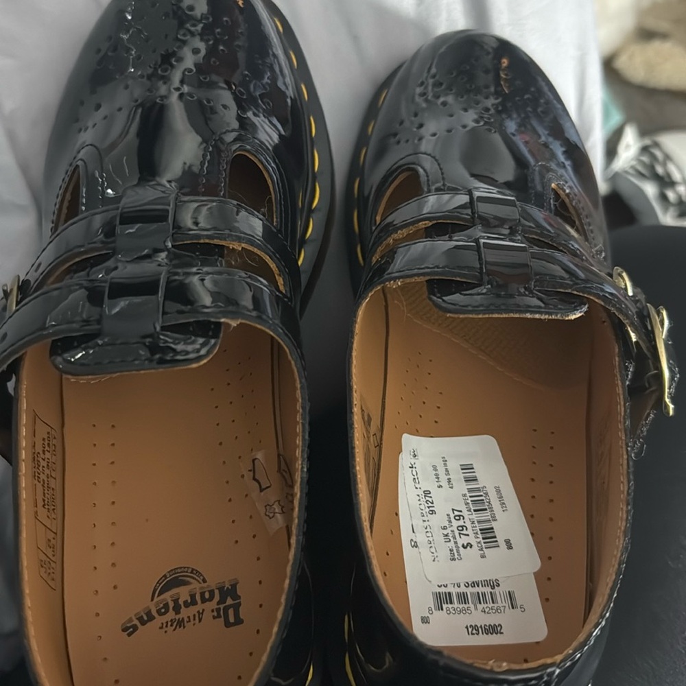 Dr Martens shoes women size 8 never worn